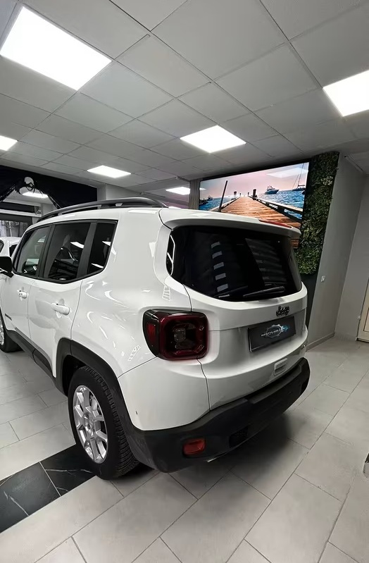 Jeep Renegade 1.6 Mjt 130 CV Limited - immagine 4