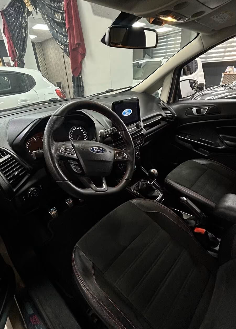 Ford EcoSport 1.5 Ecoblue TDCi ST-Line - immagine 5